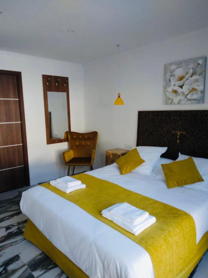 A Casa Di Jo Bed & Breakfast Calenzana Dış mekan fotoğraf